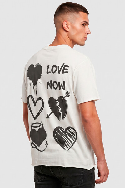 Foto Camiseta off white Love Now