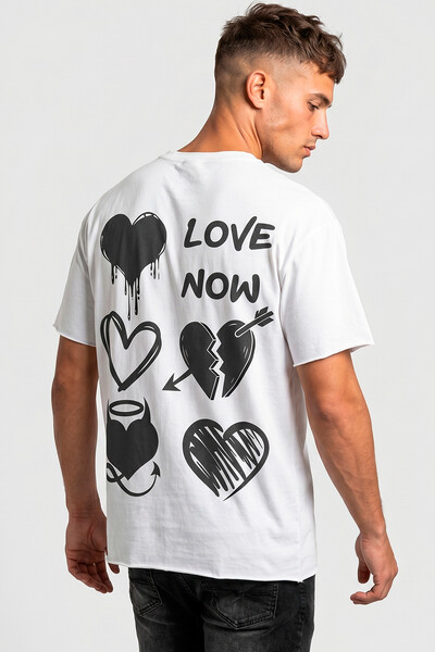 Foto Camiseta branca Love Now