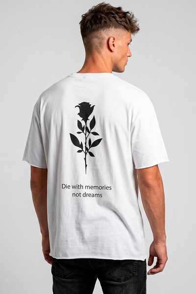 Foto Camiseta branca Memories