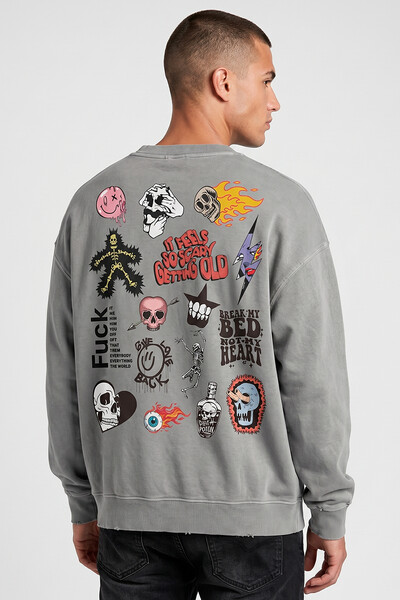 Foto Blusa oversized de moletom estonado cinza Blend