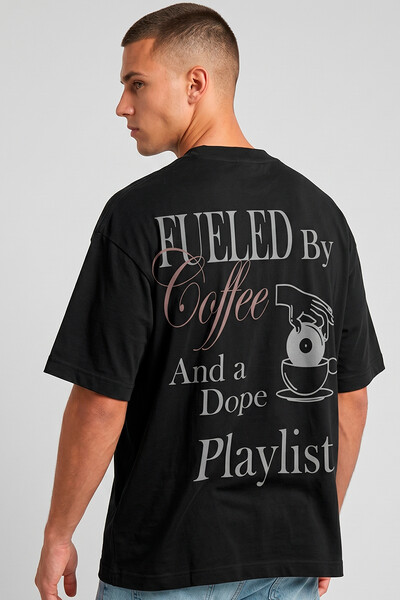Foto Camiseta oversized preta Playlist