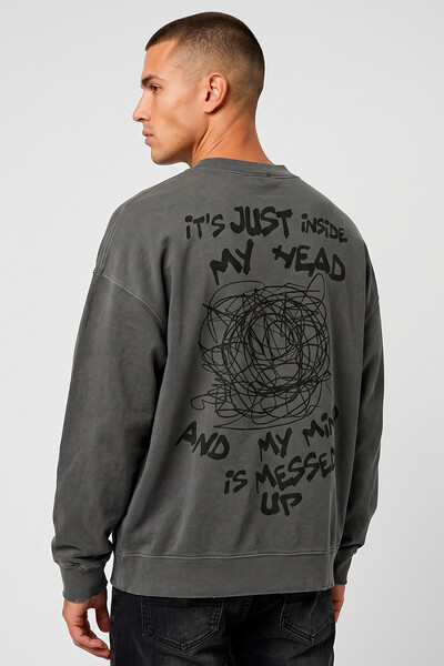 Foto Blusa oversized de moletom estonado chumbo Head