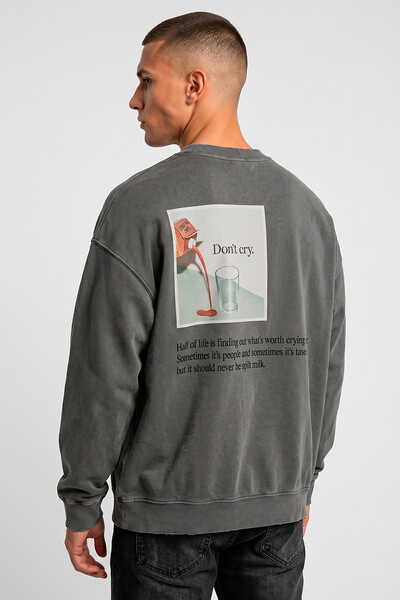 Foto Blusa oversized de moletom estonado chumbo Milk