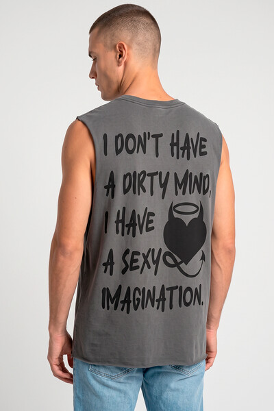 Foto Cut Regata estonada chumbo Dirty Mind
