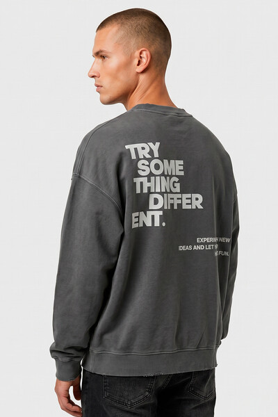 Foto Blusa oversized de moletom estonado chumbo Try Some