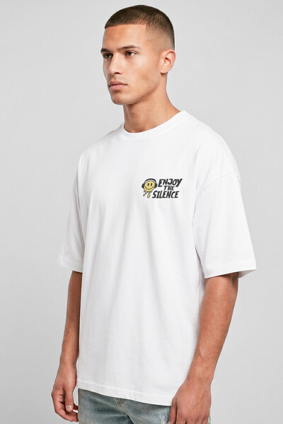 Foto Camiseta oversized branca Enjoy The Silence Front