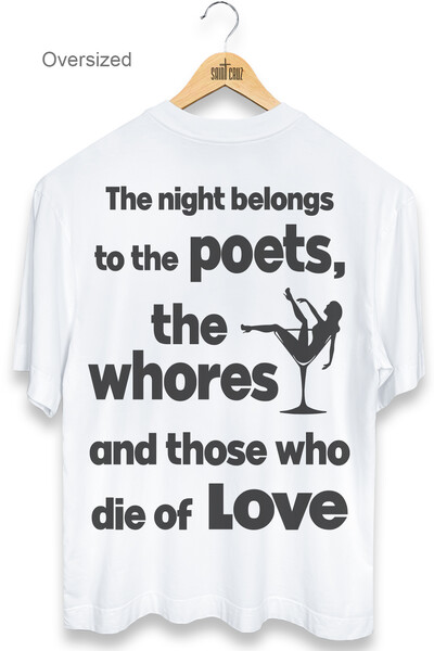 Foto Camiseta oversized branca Poets