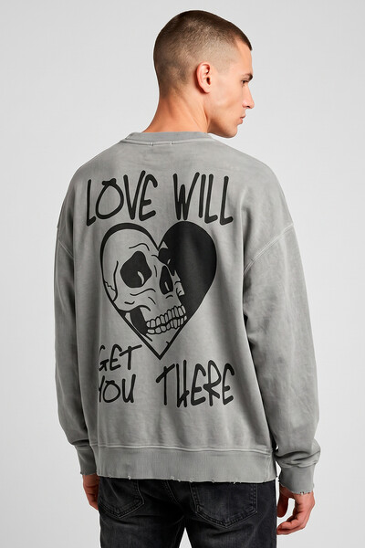 Foto Blusa oversized de moletom estonado cinza Love Will