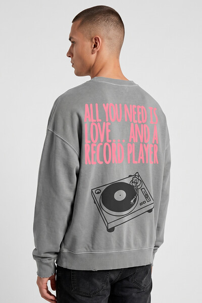 Foto Blusa oversized de moletom estonado cinza Record Player