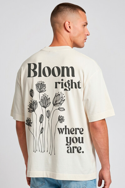 Foto Camiseta oversized off white Bloom
