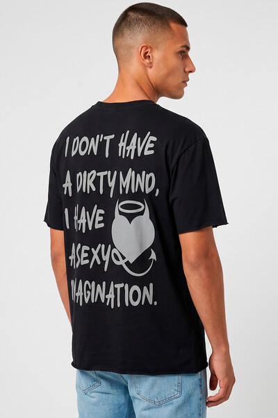 Foto Camiseta preta Dirty Mind
