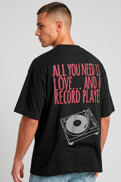 Foto Camiseta oversized preta Record Player