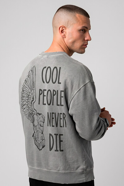 Foto Blusa oversized de moletom estonado cinza Never Die