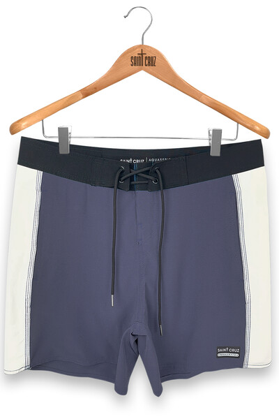 Foto Bermuda retrô line Petróleo e Off White