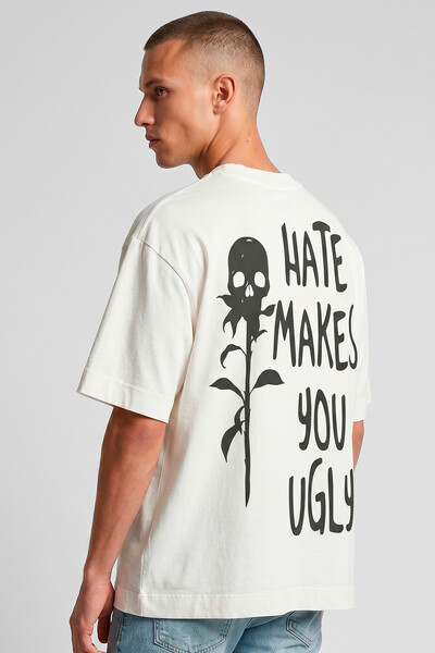 Foto Camiseta oversized off white Hate
