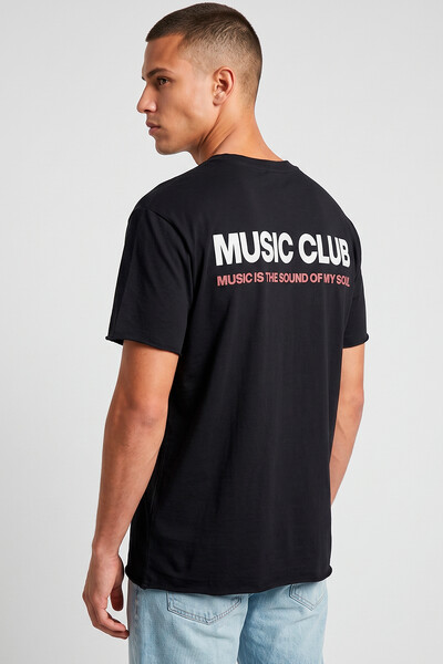 Foto Camiseta preta Music Club