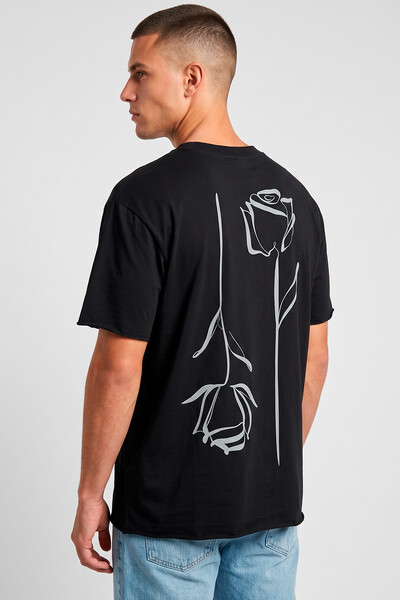 Foto Camiseta preta Double Rose