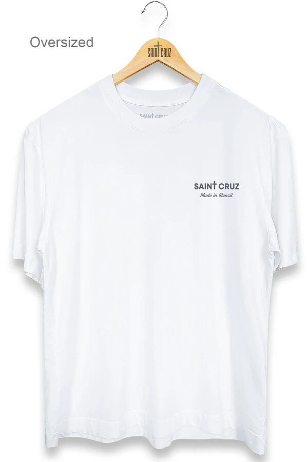 Camiseta oversized branca Playlist