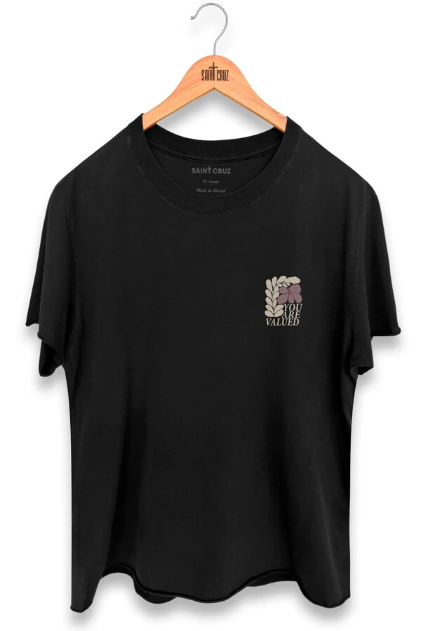 Camiseta preta Valued Outlet