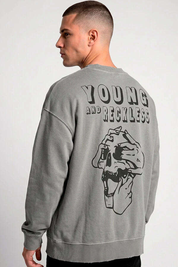 Blusa oversized de moletom estonado cinza Reckless