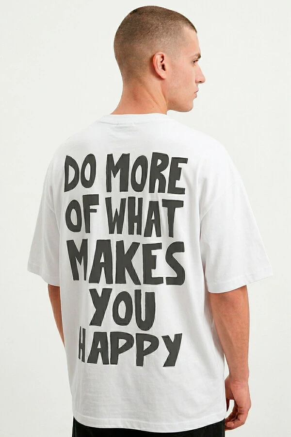 Camiseta oversized branca Do More
