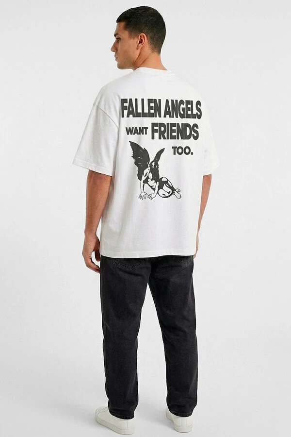 Camiseta oversized branca Fallen Angels