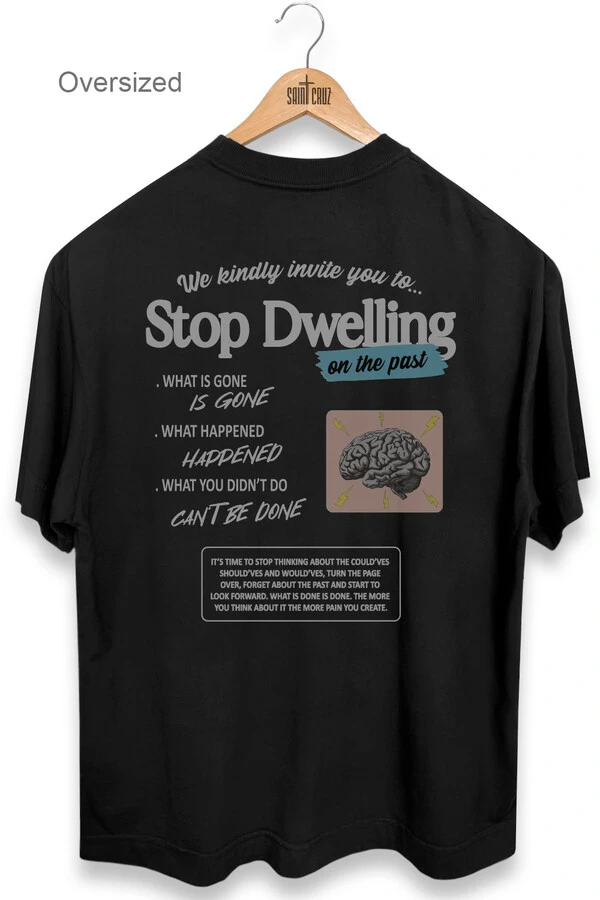 Camiseta oversized preta Stop Dweling Outlet