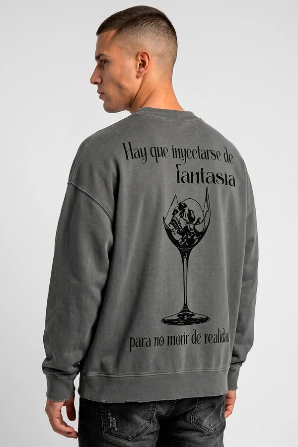Blusa oversized de moletom estonado chumbo Drink