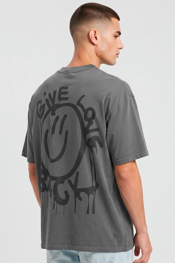 Camiseta oversized estonada chumbo Give