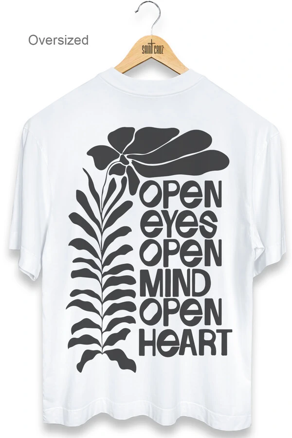 Camiseta oversized branca Open Eyes