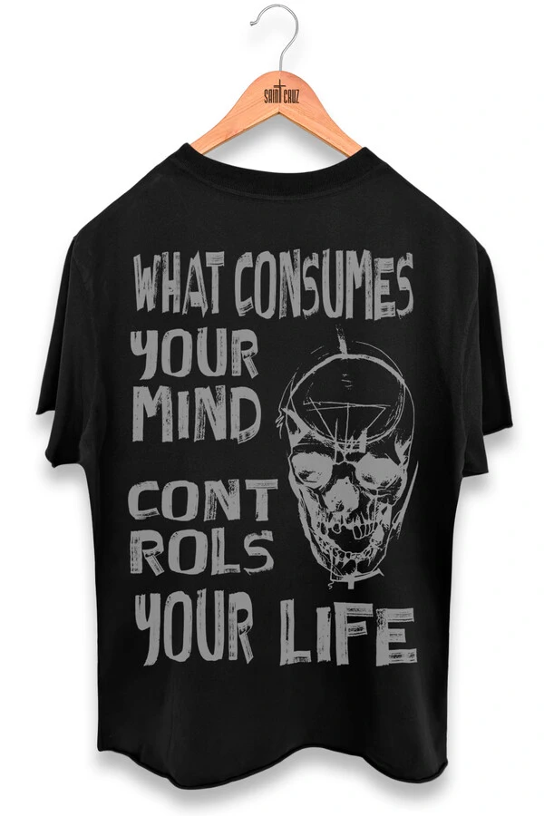 Camiseta preta Controls