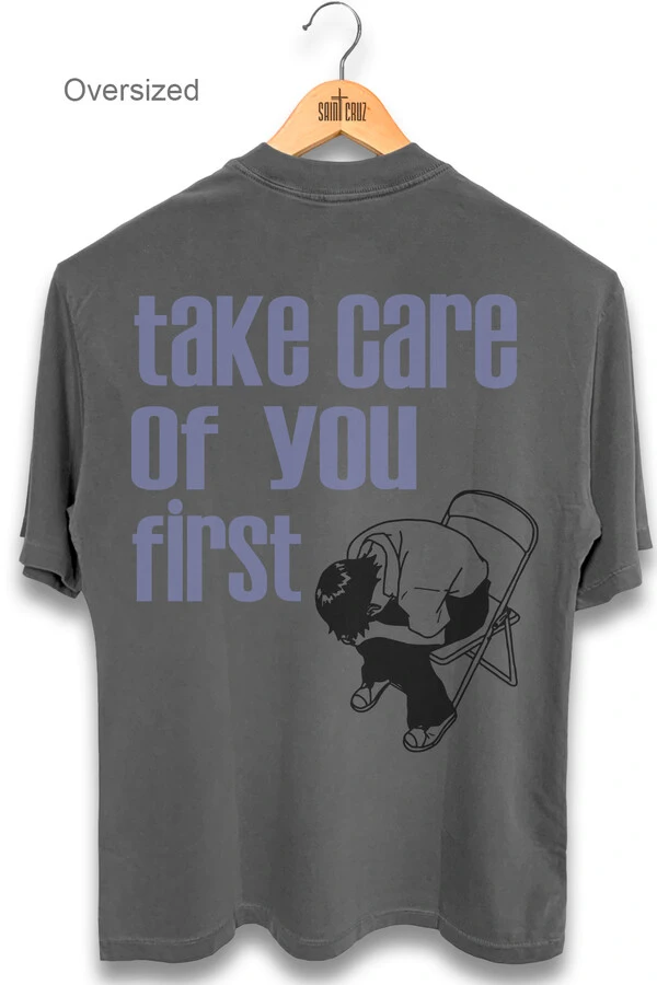 Camiseta oversized estonada chumbo Take Care