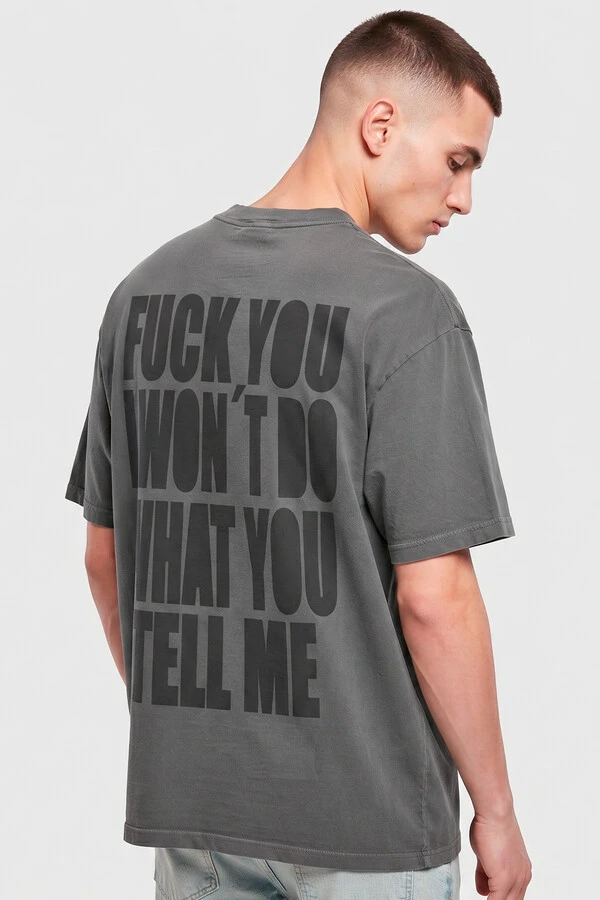 Camiseta oversized estonada chumbo Tell Me