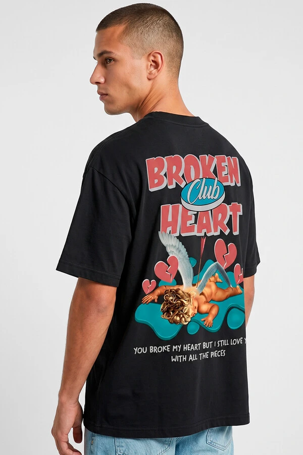 Camiseta oversized preta Broken Heart