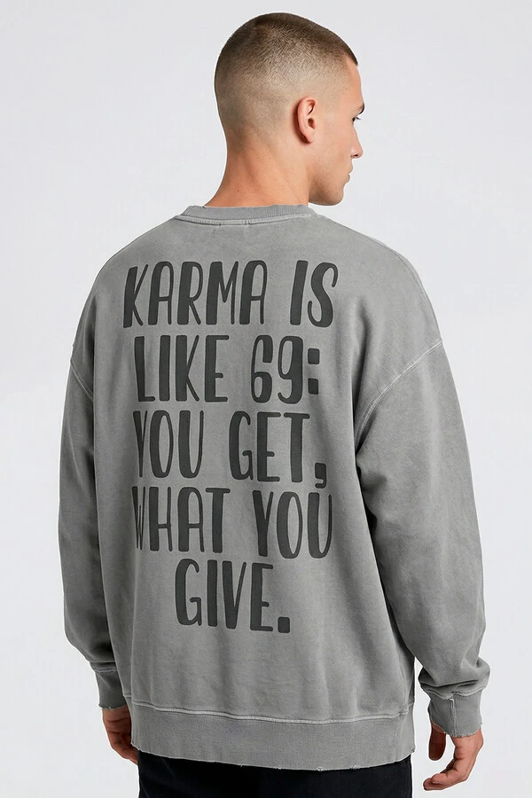 Blusa oversized de moletom estonado cinza Karma