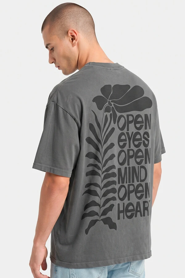 Camiseta oversized estonada chumbo Open Eyes