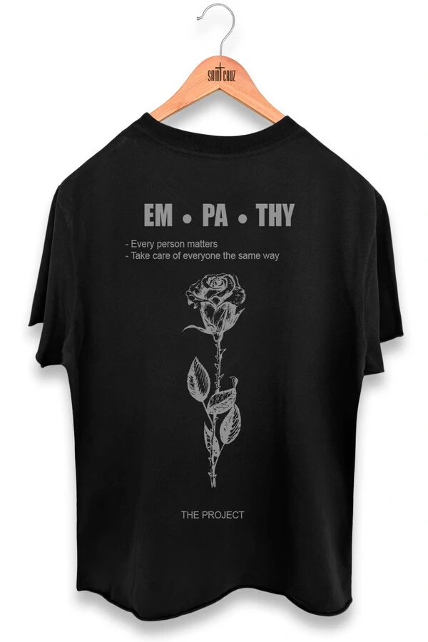 Camiseta preta Empathy