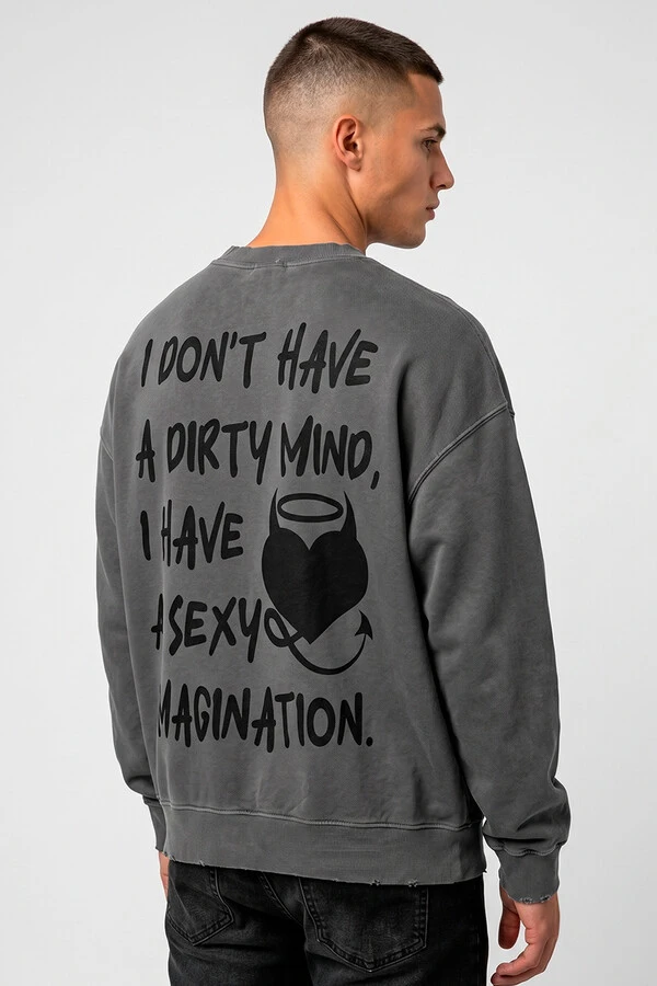 Blusa oversized de moletom estonado chumbo Dirty Mind