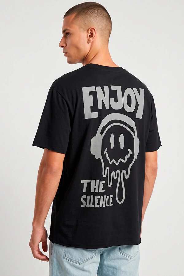 Camiseta preta Enjoy