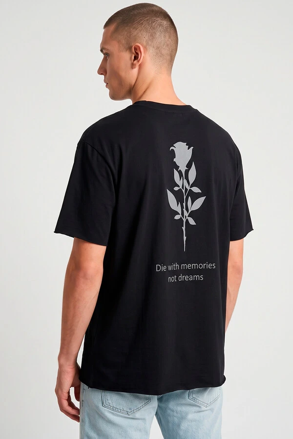 Camiseta preta Memories