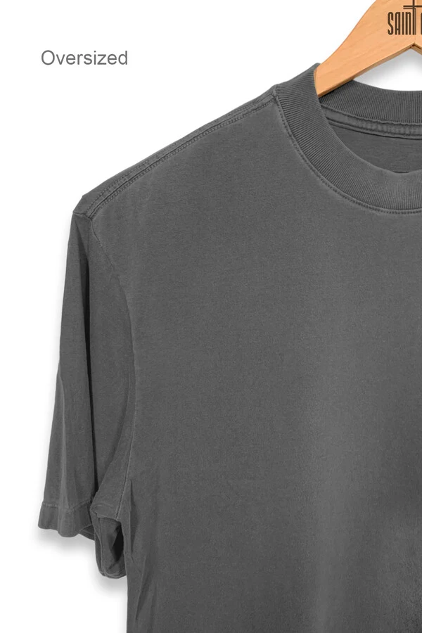 Camiseta oversized chumbo Born Slippy Outlet