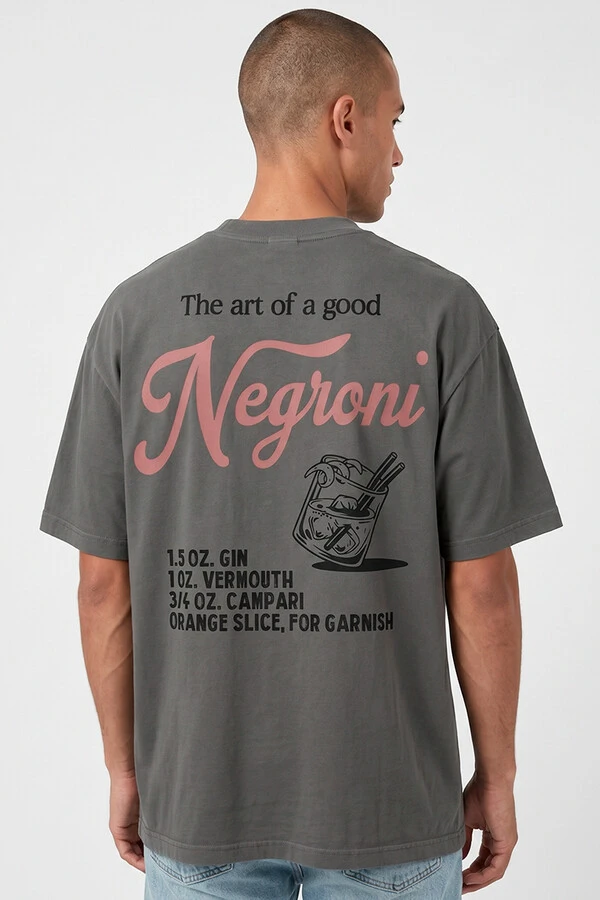 Camiseta oversized estonada chumbo Negroni