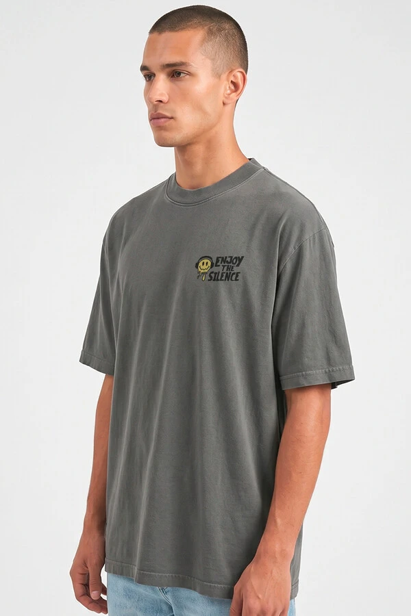 Camiseta oversized estonada chumbo Enjoy The Silence Front