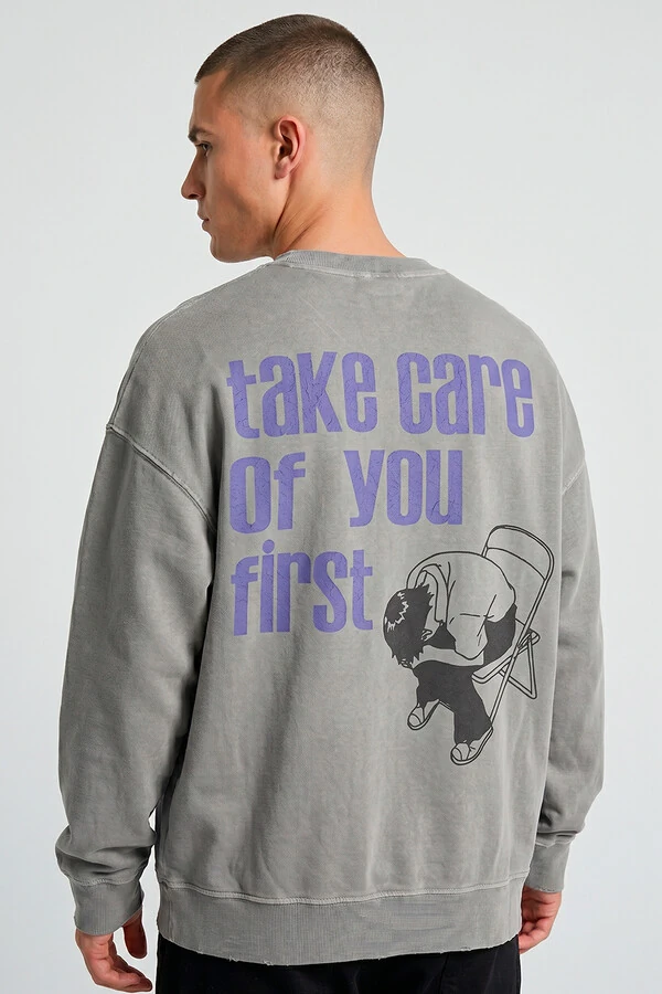 Blusa oversized de moletom estonado cinza Take Care