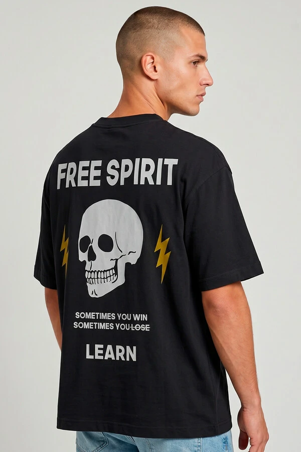 Camiseta oversized preta Free (Branco e Amarelo)