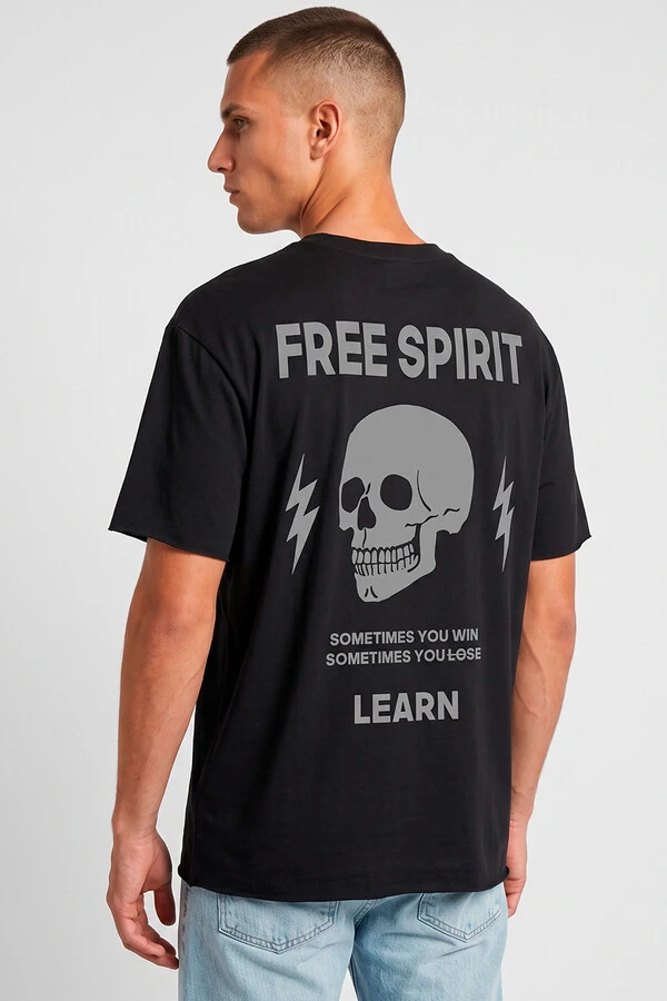 Camiseta preta Free