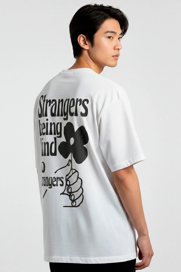 Camiseta oversized branca Being