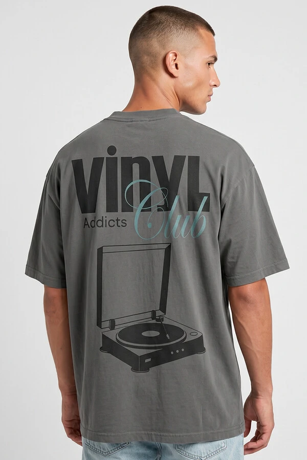 Camiseta oversized estonada chumbo Vinyl