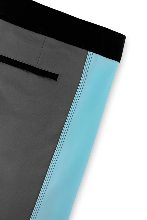 Bermuda retrô line Chumbo e Azul Claro