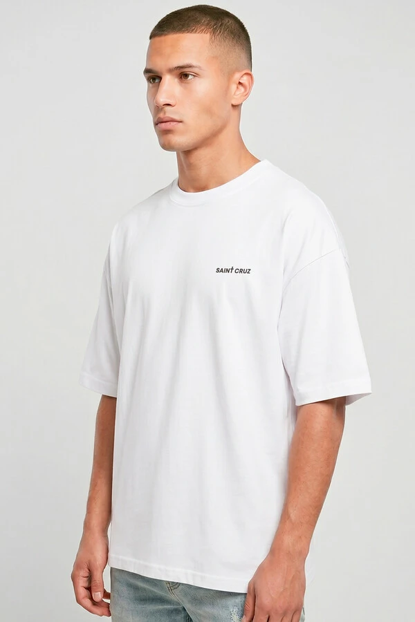 Camiseta oversized branca Break My Bed